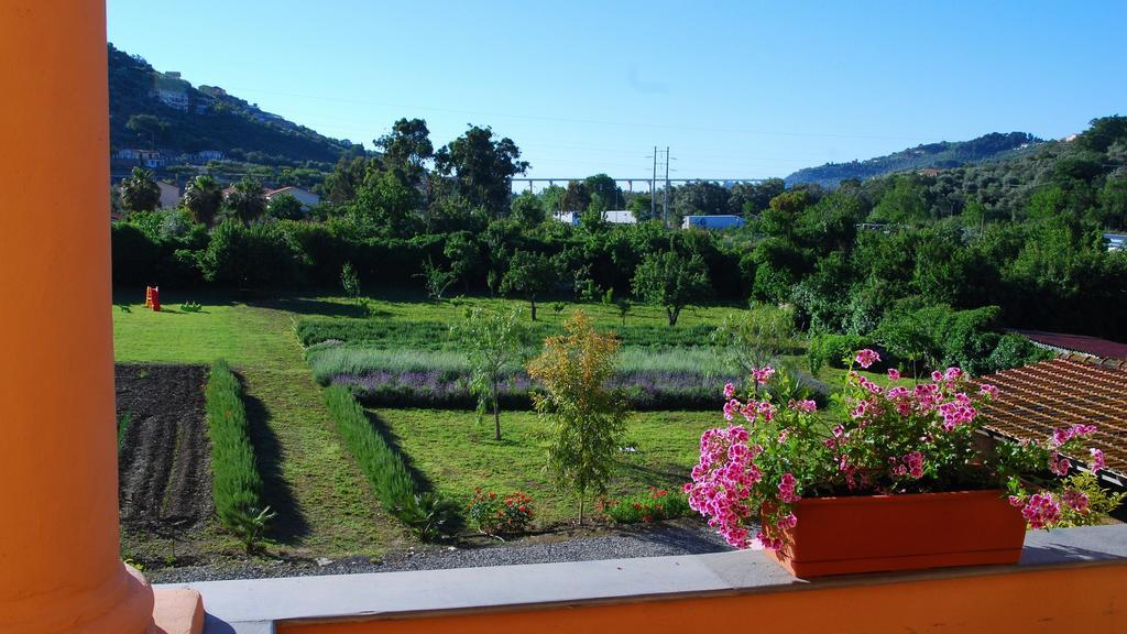 Agriturismo Coppi Rossi Torrazza  Exteriör bild